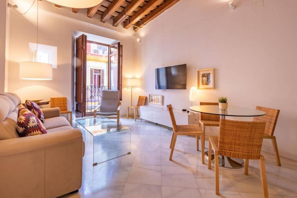 Hernando Colon Deluxe Suite By Valcambre Sevilla Bagian luar foto